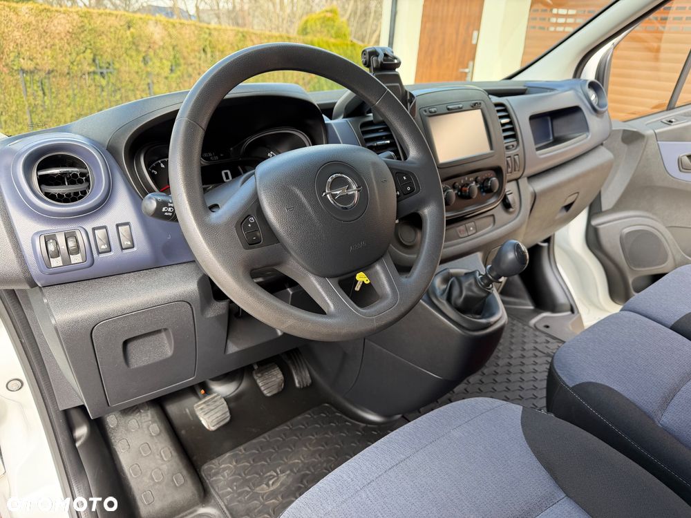 Opel VIVARO B - 18