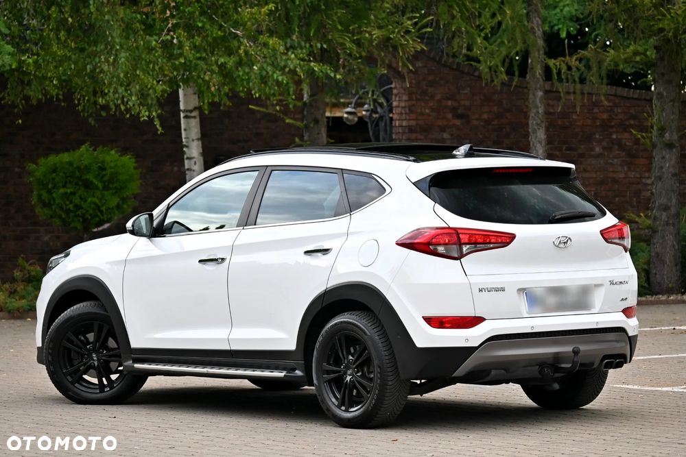 Hyundai Tucson 2.0 CRDi 4WD Automatik 25 Jahre - 20