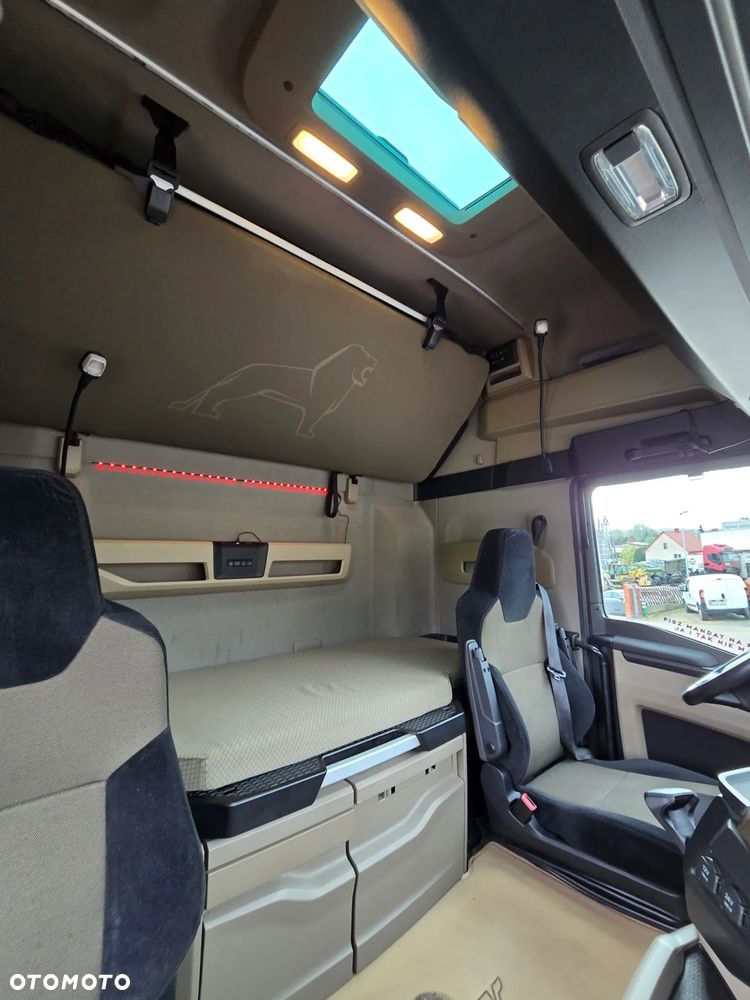 MAN MAN TG 3 XXL 470 KM LOWDECK - 26