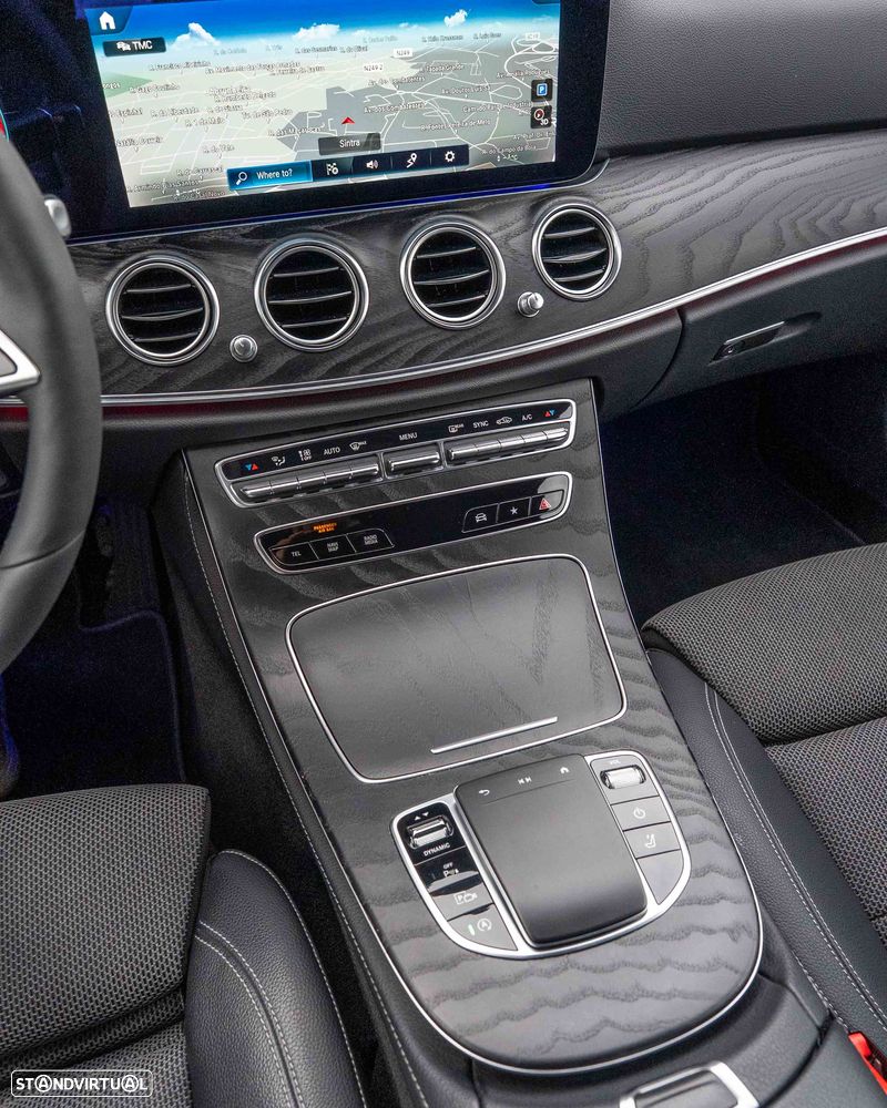 Mercedes-Benz E 200 9G-TRONIC - 22