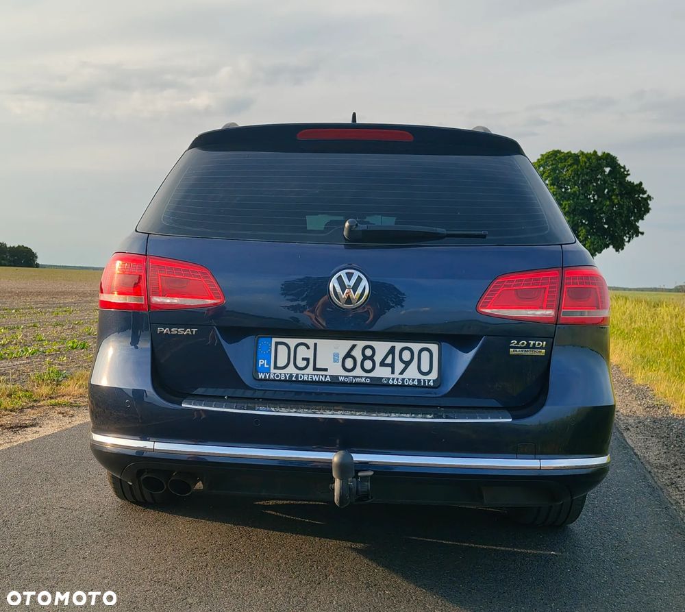 Volkswagen Passat 2.0 TDI Comfortline - 6