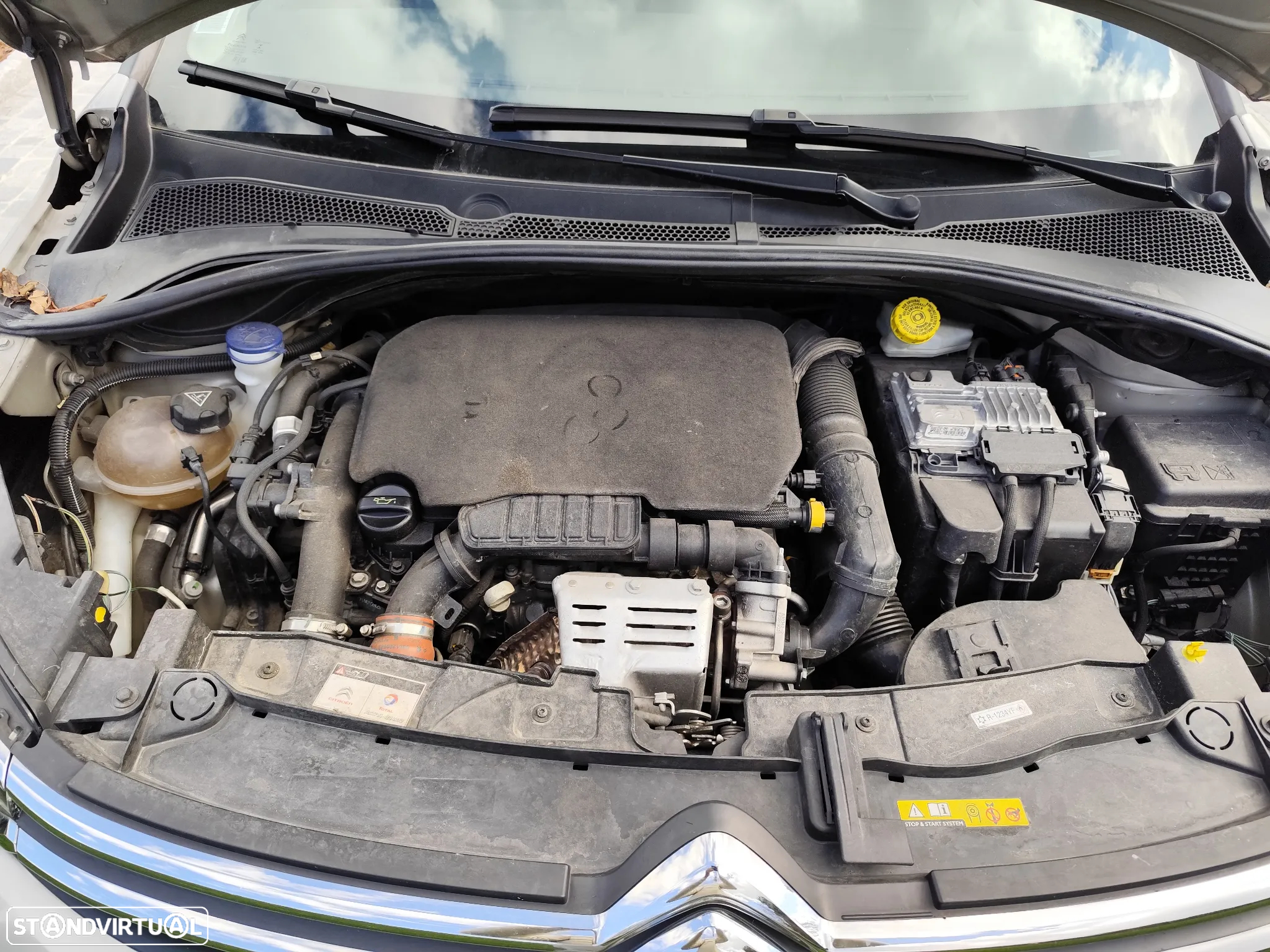 Citroën C3 1.2 PureTech Shine EAT6 - 9