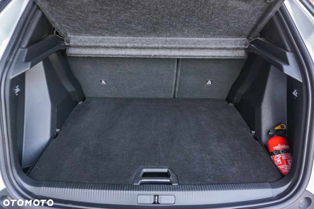 Peugeot 2008 1.2 PureTech Allure S&S - 29
