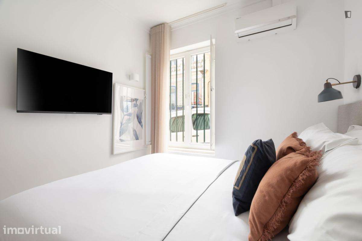 Quarto - localizado em Santos Lisbon - Grande imagem: 2/22