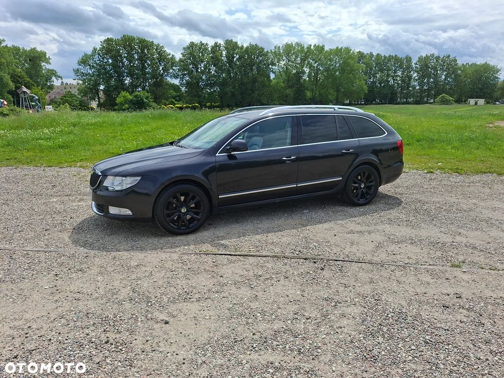 Skoda Superb 2.0 TDI Comfort DSG - 8