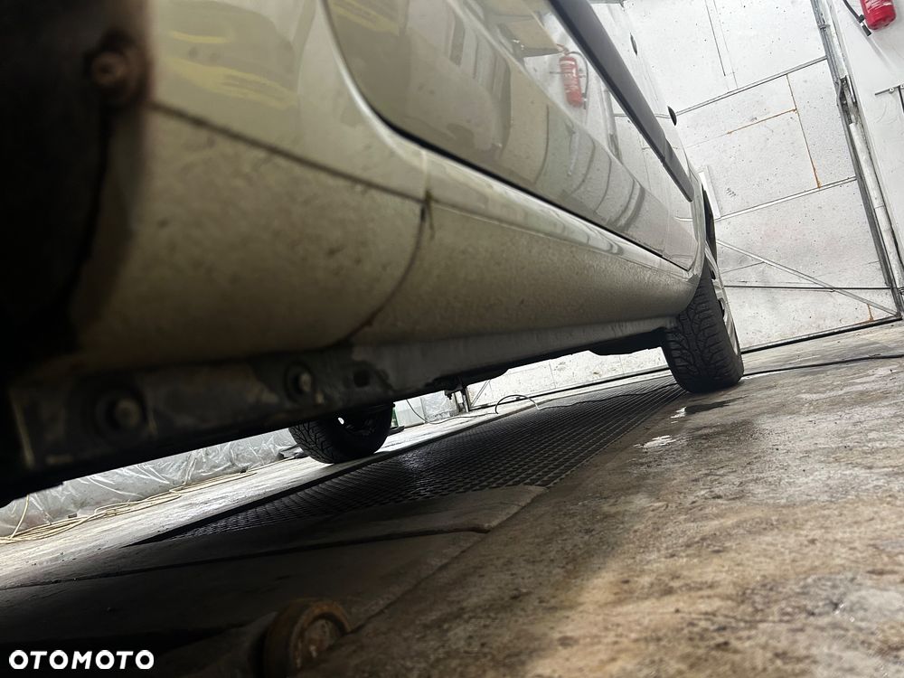 Renault Thalia 1.4 Access - 22