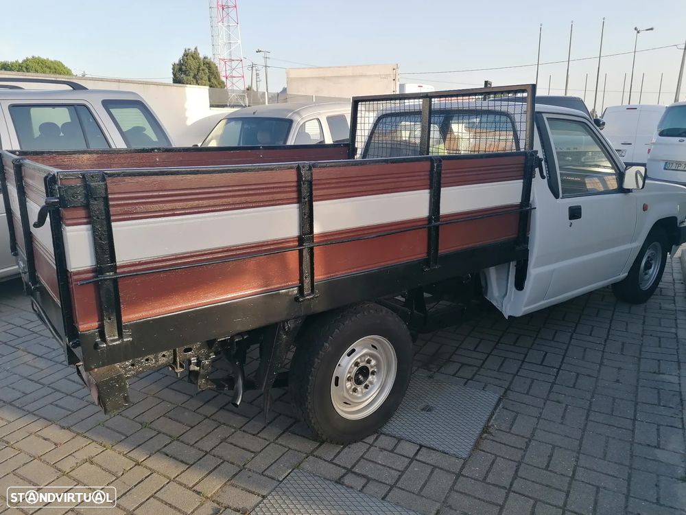 Mitsubishi L200 - 4