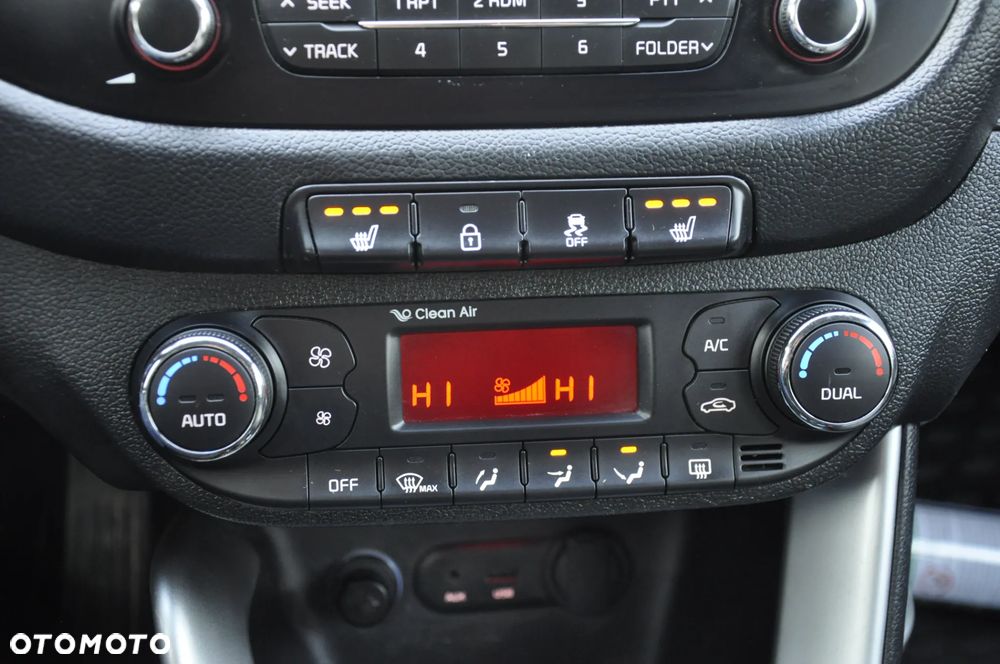 Kia Ceed 1.6 GDI Platinum Edition - 18