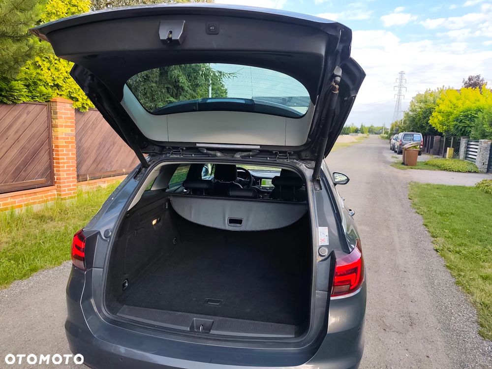 Peugeot 2008 1.6 e-HDi Allure S&S - 19