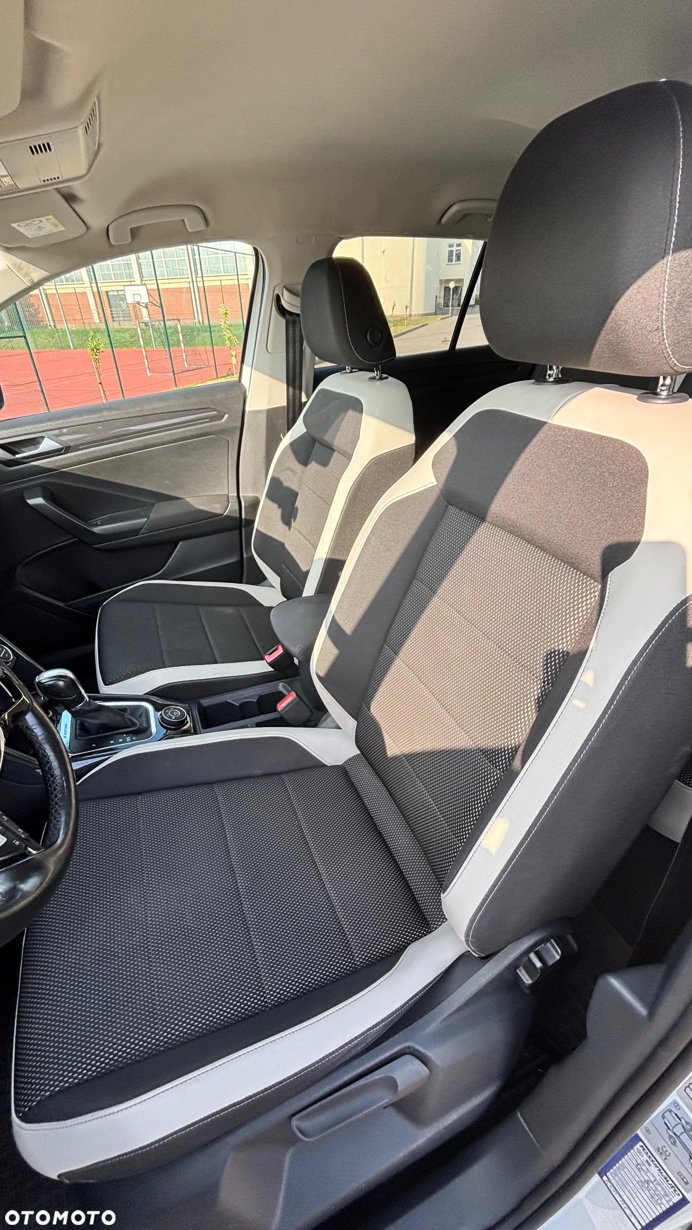 Volkswagen T-Roc 2.0 TDI SCR 4MOTION DSG ACTIVE - 30