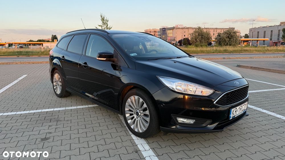 Ford Focus - 1
