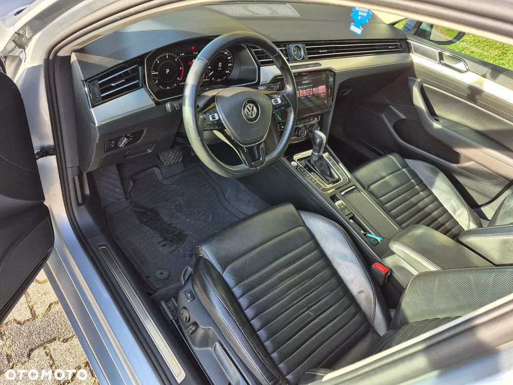 Volkswagen Passat Variant - 13