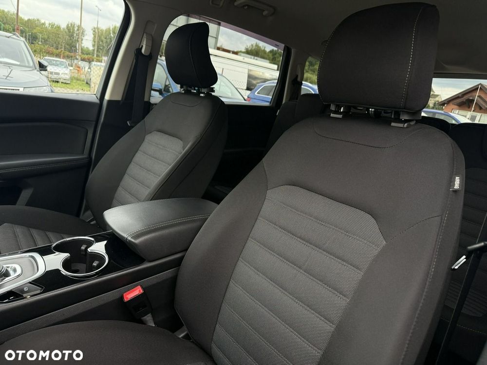 Ford S-Max 2.0 EcoBlue Titanium - 11
