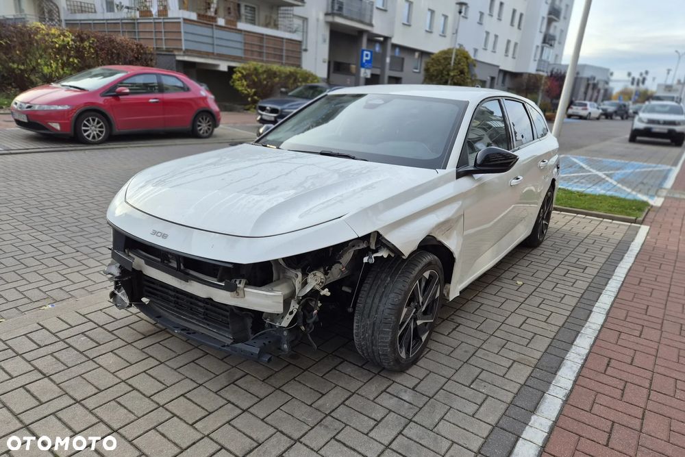 Peugeot 308 1.2 PureTech Allure Pack S&S EAT8 - 12