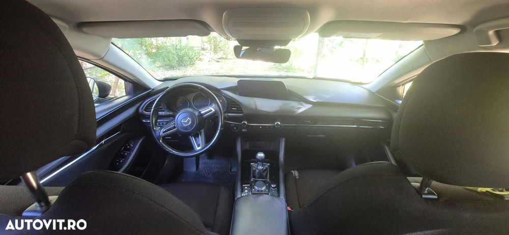 Mazda 3 - 7
