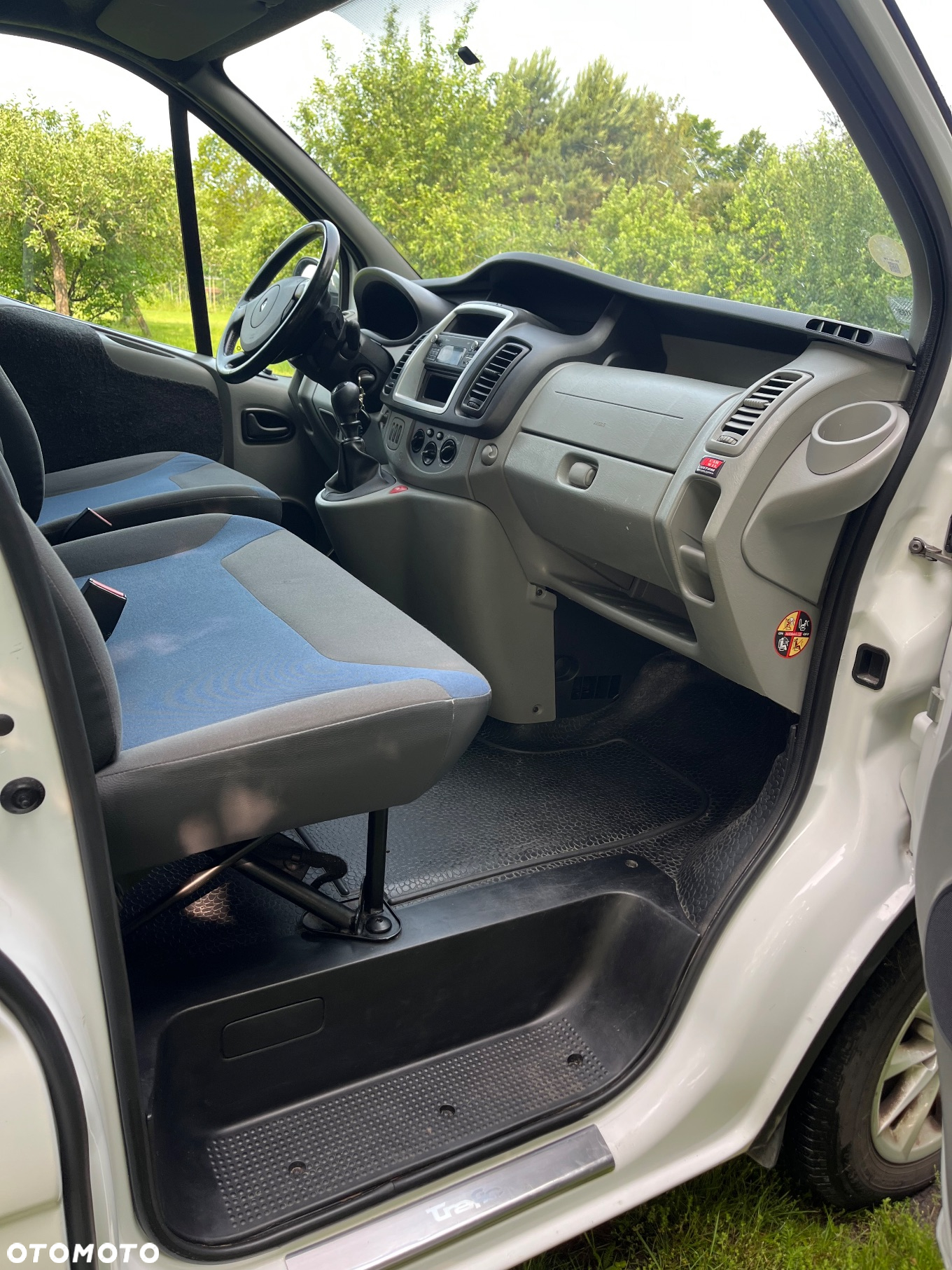 Renault Trafic - 14