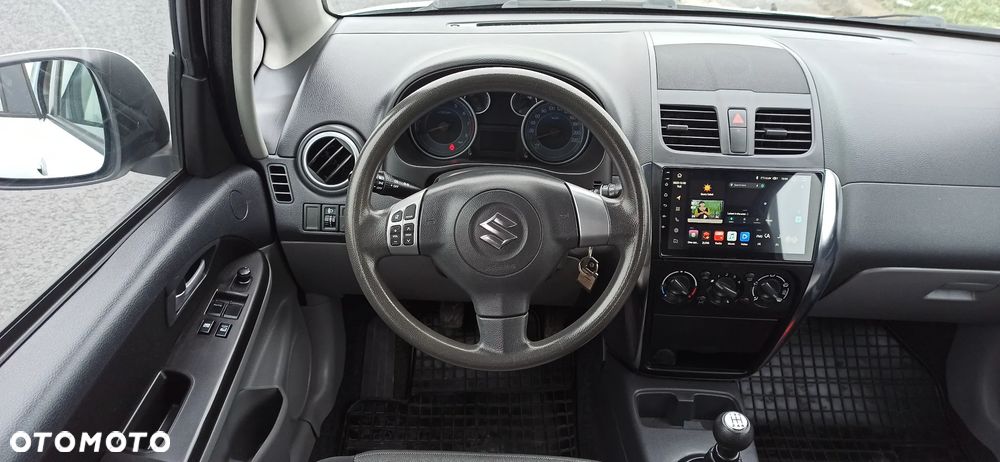 Suzuki SX4 - 20