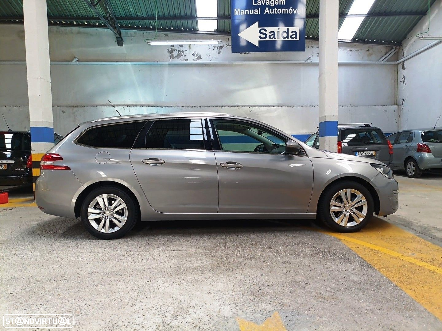 Peugeot 308 SW 1.6 BlueHDi Allure J17 - 15