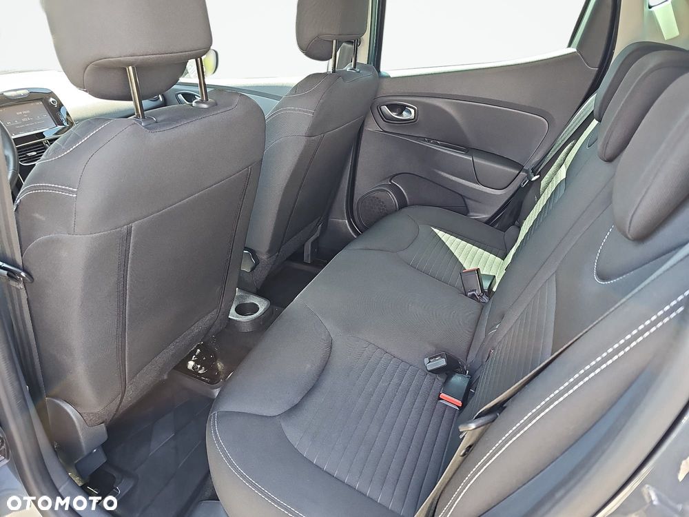 Renault Clio 1.2 16V Limited - 12