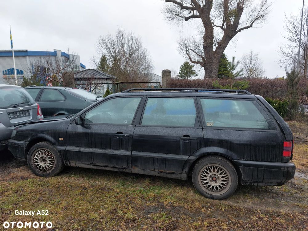 Zderzak VW PASSAT B4 KOMBI 1,9TDI 96R. maska,lampy,drzwi,klapa.... - 4