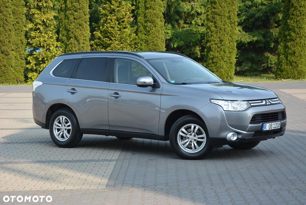 Mitsubishi Outlander 2.2 DID Intense + - 4