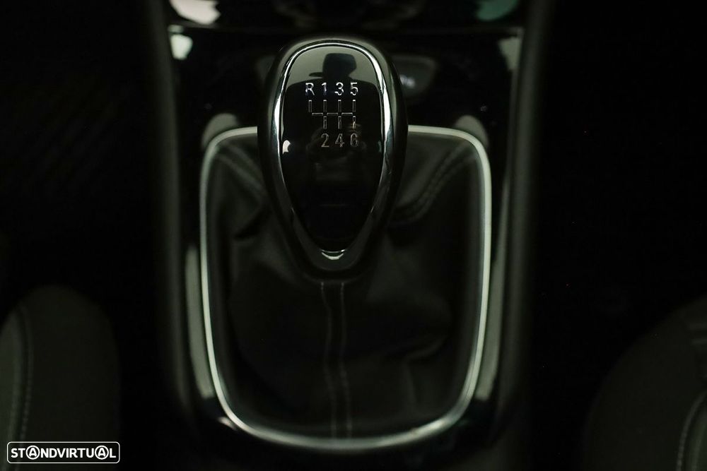 Opel Astra 1.2 T GS Line S/S - 14