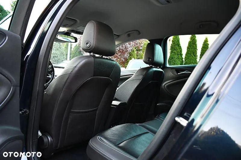 Opel Astra 1.4 Turbo Start/Stop Sports Tourer Innovation - 16