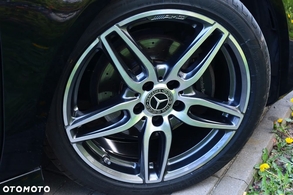 Mercedes-Benz CLA 200 7G-DCT AMG Line - 20