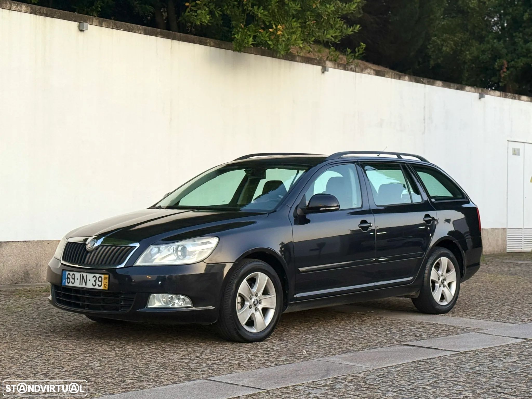 Skoda Octavia Break 1.6 TDi Ambiente - 1