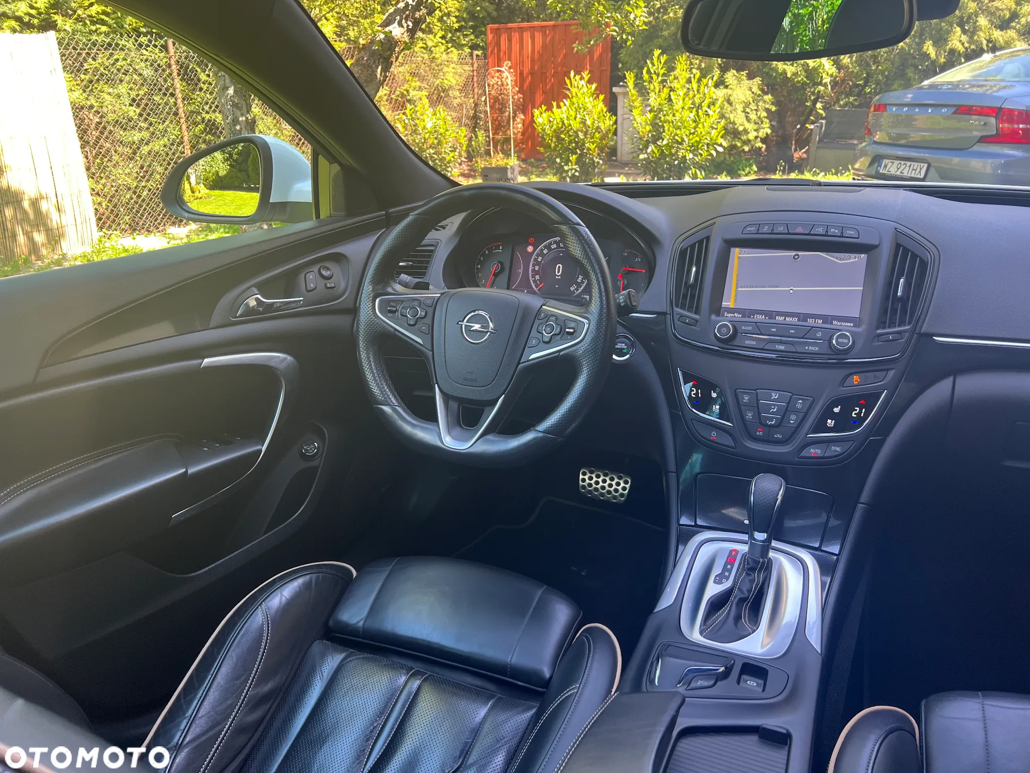 Opel Insignia 2.0 SIDI Turbo 4x4 Sports Tourer Business Edition - 10