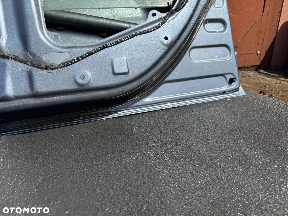 Drzwi prawe Land Rover Discovery Sport I 2014- przód OE - 7