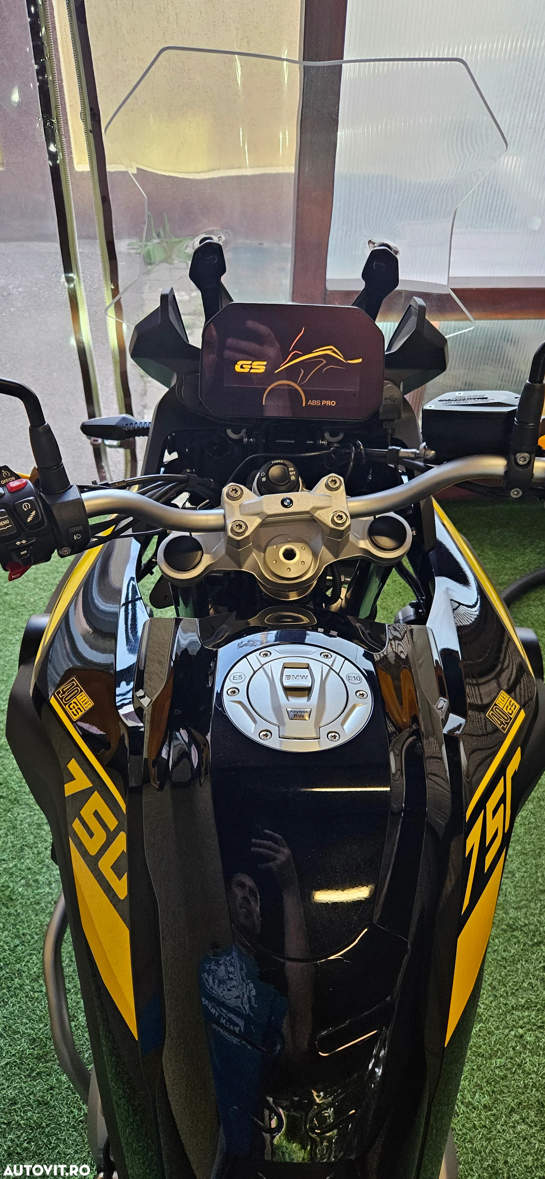 BMW F 750GS 40 Years Edition - 8