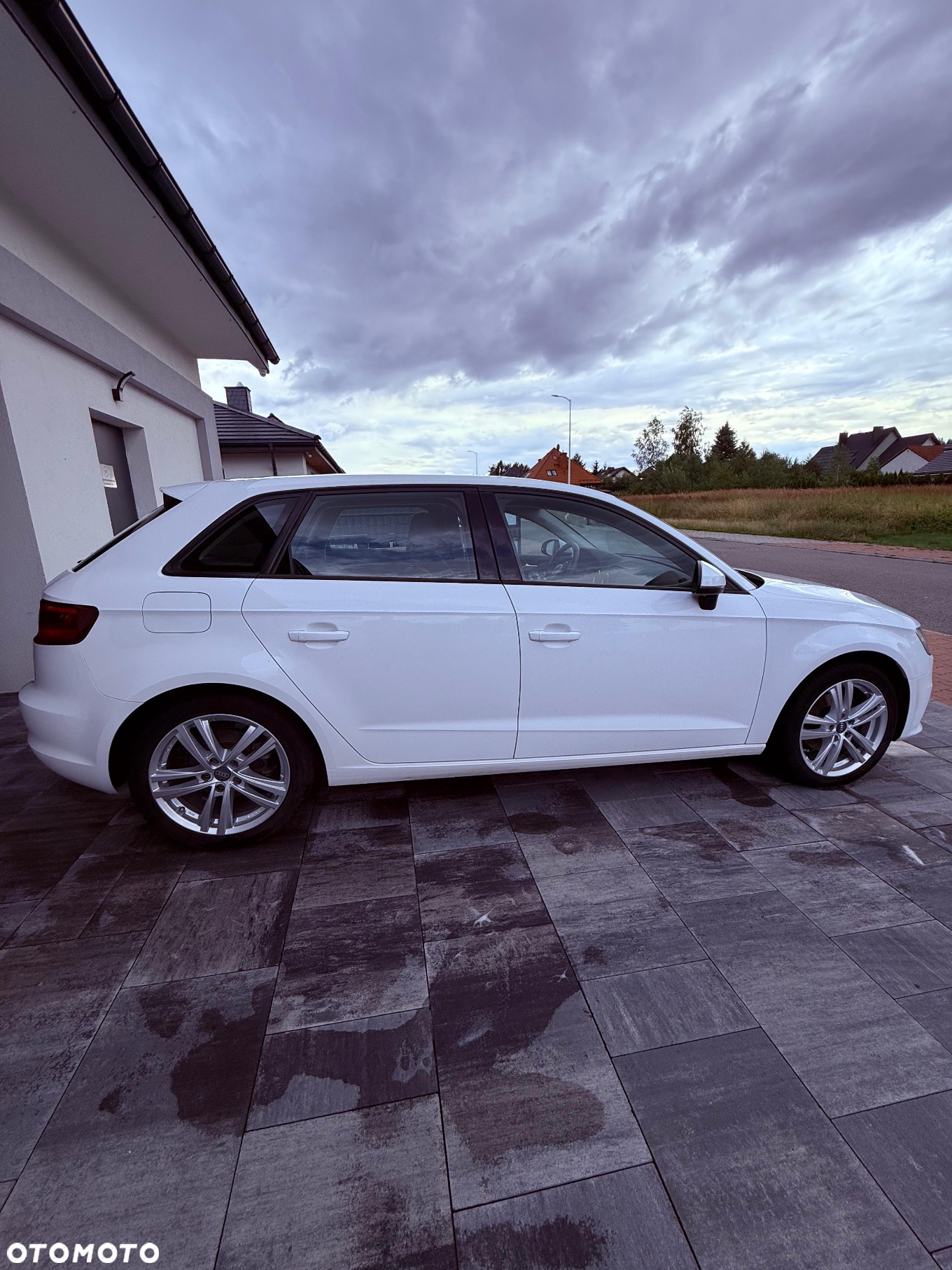 Audi A3 1.4 TFSI Ambiente - 4
