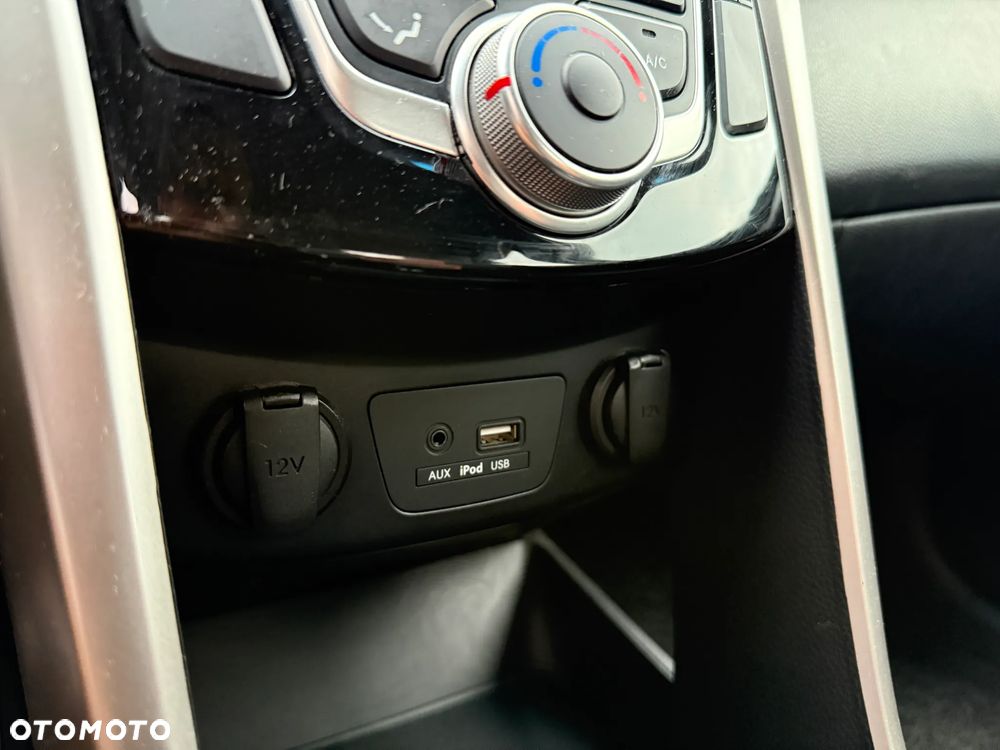 Hyundai i30 1.6 CRDI Select - 27