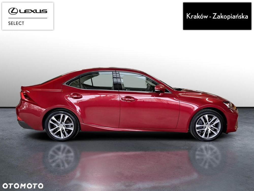 Lexus IS - 7