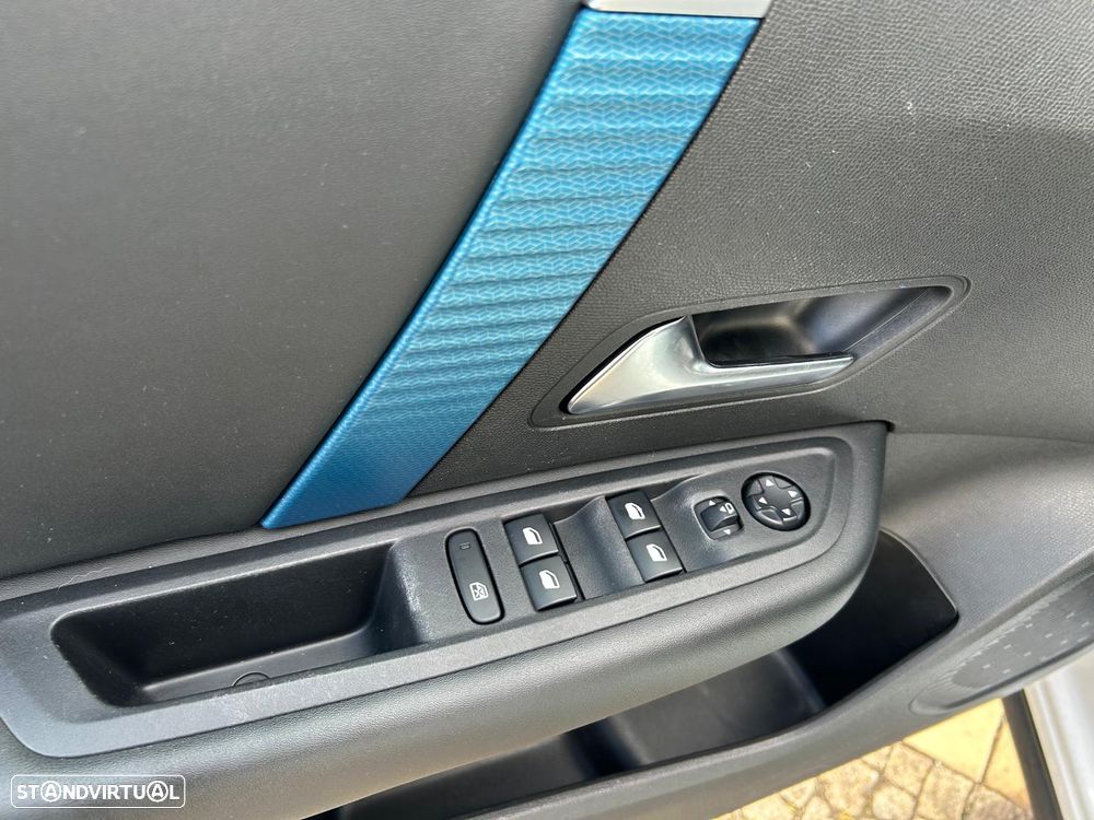 Citroën e-C4 50 kWh Shine - 12