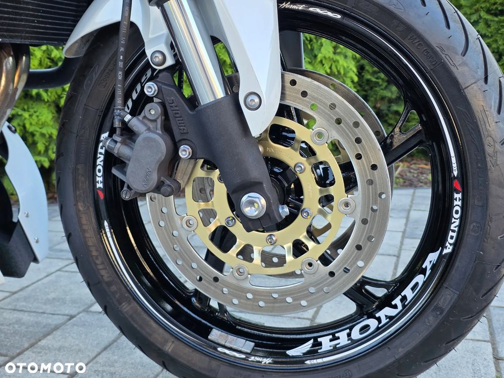 Honda Hornet - 7