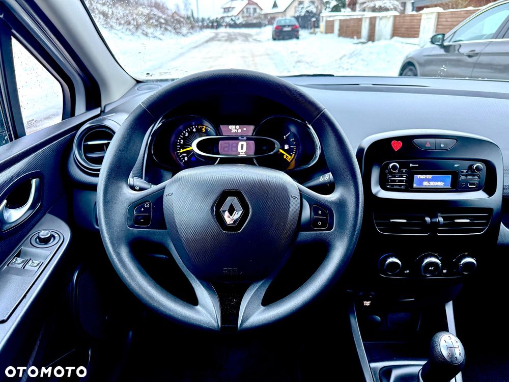 Renault Clio - 7