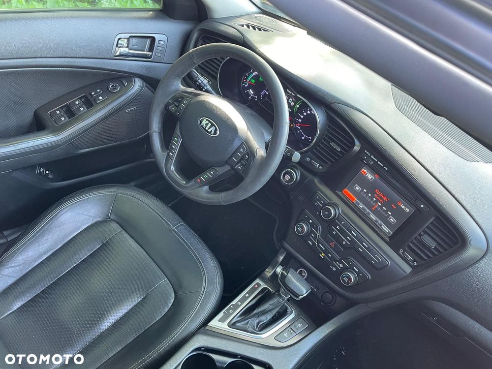 Kia Optima - 14