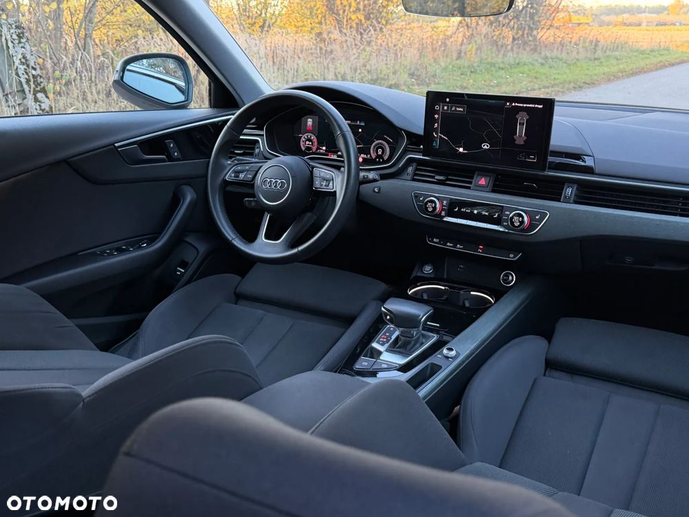 Audi A4 Avant 35 TFSI Sport S tronic - 10