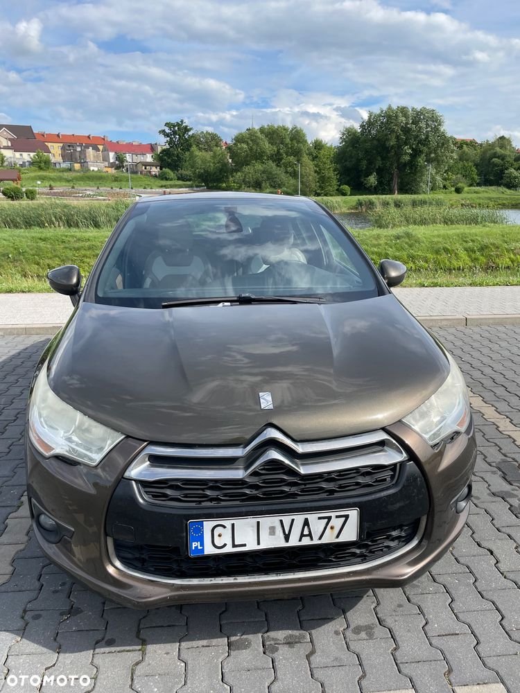 Citroën DS4 1.6 e-HDi SoChic MCP - 7