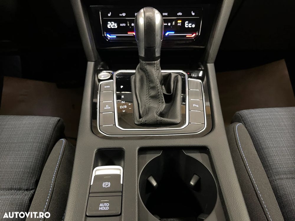 Volkswagen Passat 1.4 TSI DSG GTE - 22