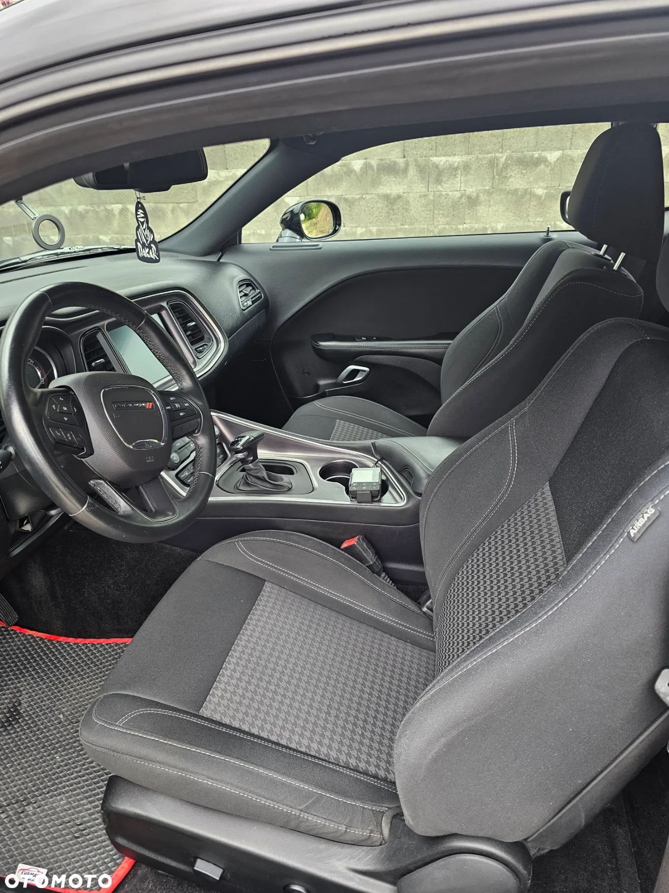 Dodge Challenger Automatik SXT Plus - 11
