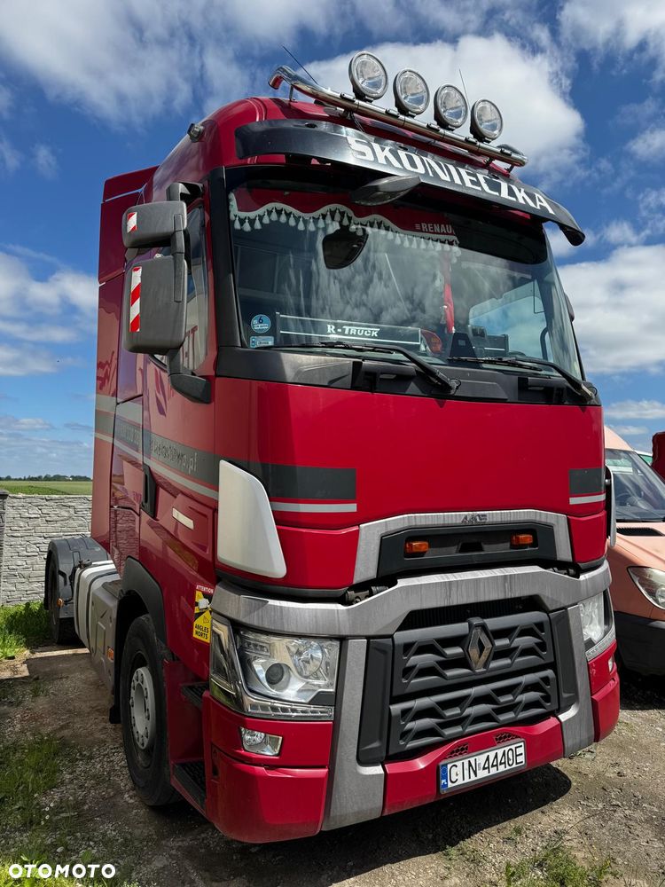 Renault T440 - 1