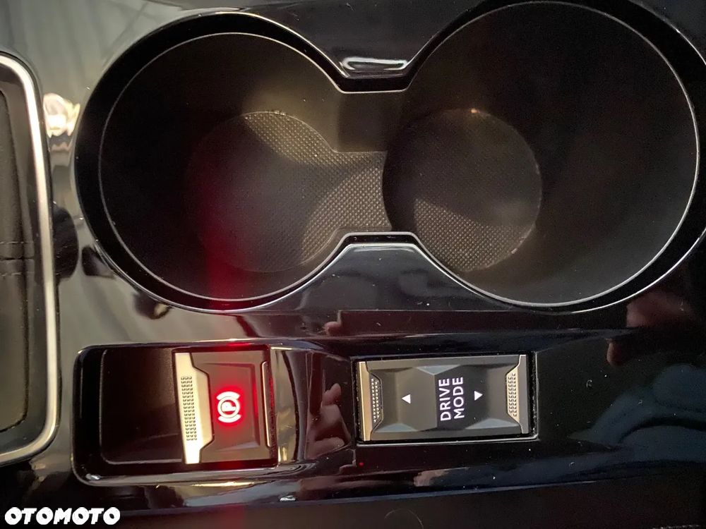 Peugeot 2008 1.2 PureTech Allure S&S - 14