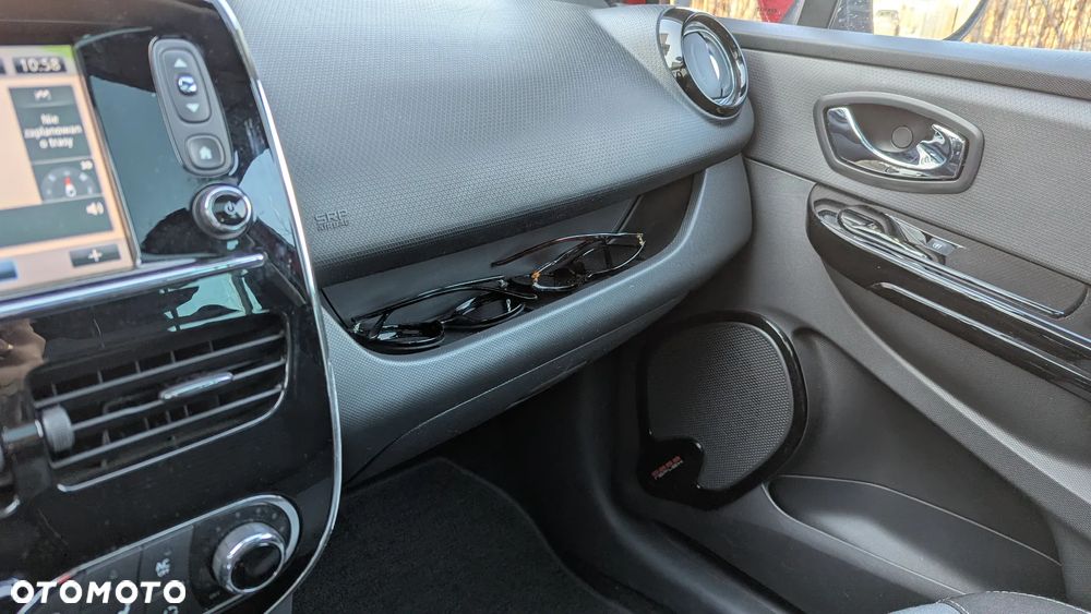 Renault Clio - 12