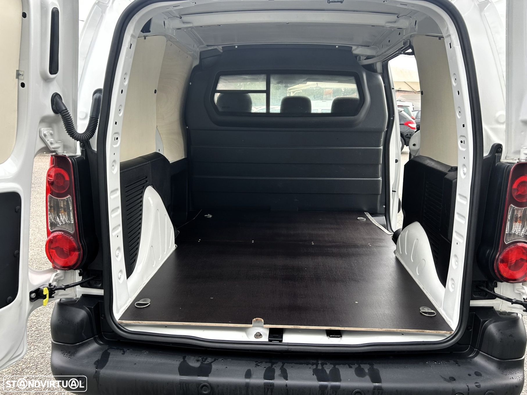Citroën Berlingo 1.6 BLUEHDI L1 BVM5 E6 - 24
