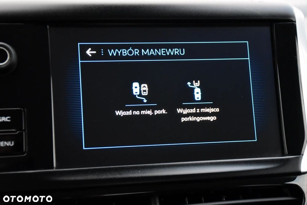 Peugeot 208 - 34