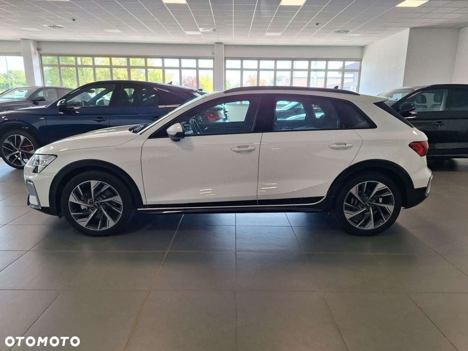 Audi A3 Allstreet - 2