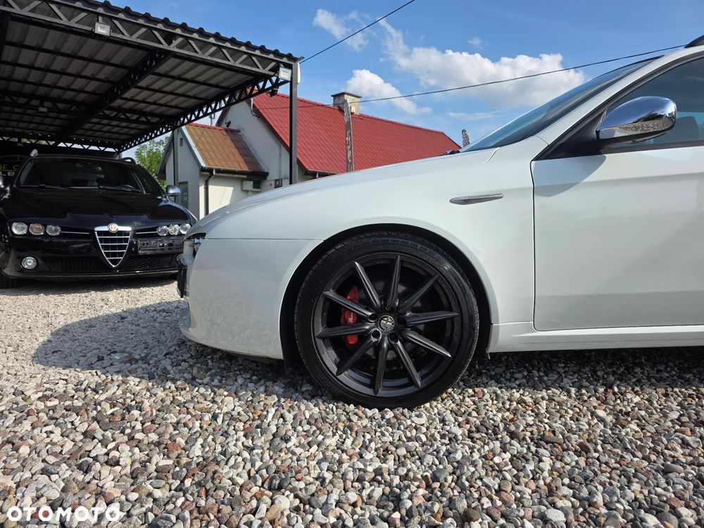 Alfa Romeo 159 - 6